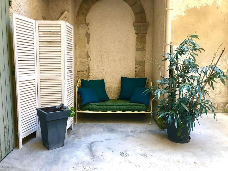 Ulysse, Appartement Spacieux Au Centre Historique D'Uzes En Rez-De-Chaussee Avec Exterieur, Proche Parking Des Marroniers Екстер'єр фото